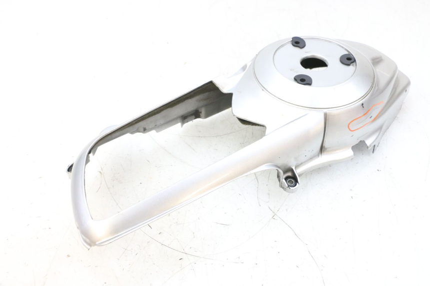 photo de COPERCHIO MOTORE  PIAGGIO VESPA GTS SUPER IE 125 (2009 - 2016) - Dettagli dei punti di fissaggio