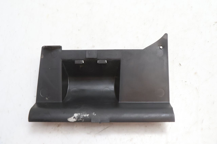 photo de COPERCHIO MOTORE  PEUGEOT VIVACITY 50 (1998 - 2003) - Primo piano tecnico