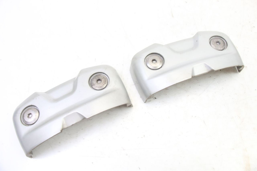 photo de COPERCHIO MOTORE HONDA XLV VARADERO 125 (2000 - 2006) - Dettaglio del componente