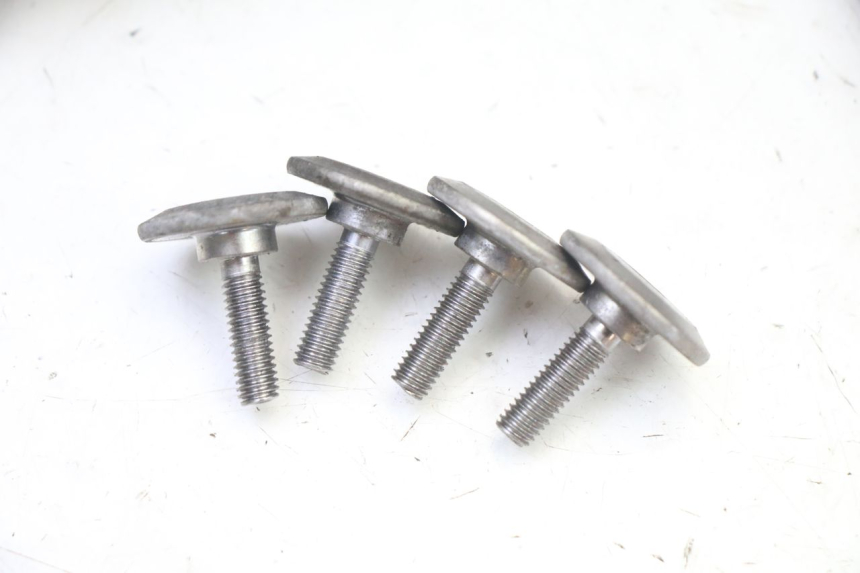 photo de COPERCHIO MOTORE HONDA XLV VARADERO 125 (2000 - 2006) - Altra vista dell'articolo