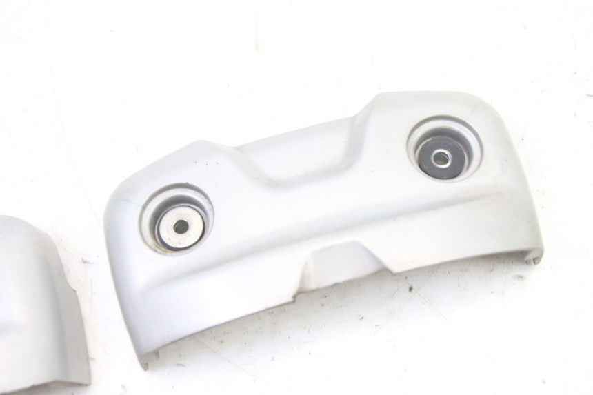 photo de COPERCHIO MOTORE HONDA XLV VARADERO 125 (2000 - 2006) - Altra angolazione