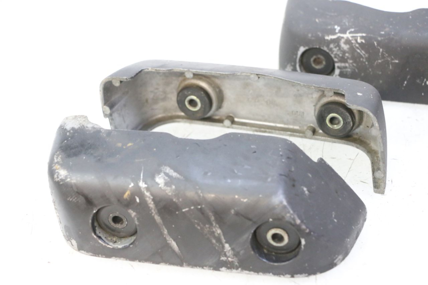 photo de COPERCHIO MOTORE  YAMAHA XV VIRAGO 535 (1988 - 2004) - Primo piano tecnico