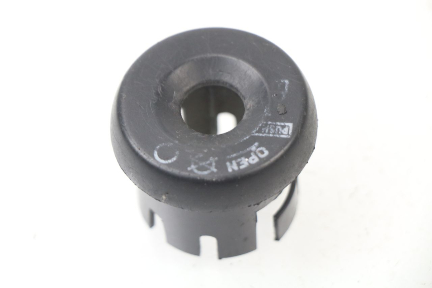 photo de Tappo serratura YAMAHA BW'S 50 (2004 - 2017) - Vista principale