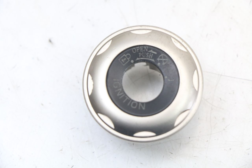 photo de COPERCHIO BLOCCHETTO ACCENSIONE WAYSCRAL E-START 1 (2018 - 2022) - Dettaglio del componente