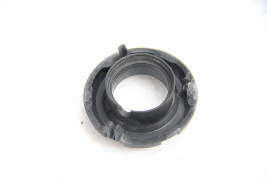 photo de COPERCHIO BLOCCHETTO ACCENSIONE KAWASAKI ER-6 ER6 F ABS 650 (2012 - 2016) - Zoom sullo stato d'uso