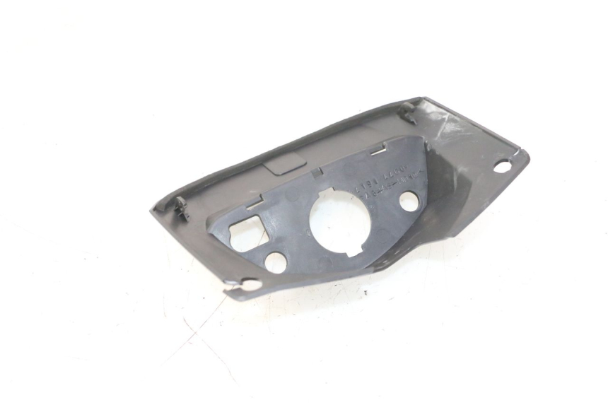 photo de Tappo serratura SUZUKI GSR 600 (2005 - 2012) - Dettaglio del componente