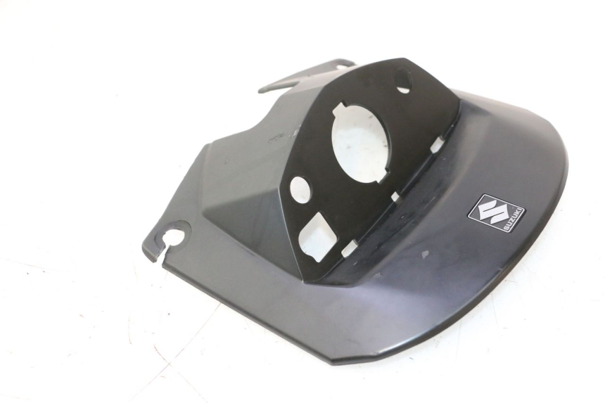 photo de Tappo serratura SUZUKI GSR 600 (2005 - 2012) - Stato della superficie e materiale