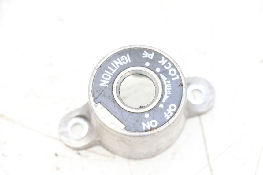 photo de COPERCHIO BLOCCHETTO ACCENSIONE SUZUKI GSXR GSX-R 1000 (2003 - 2004) - Vista principale