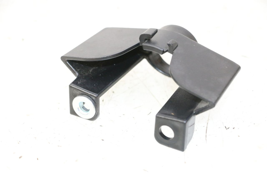 photo de COPERCHIO BLOCCHETTO ACCENSIONE KIDEN KD125-G 125 (2018 - 2022) - Altra angolazione