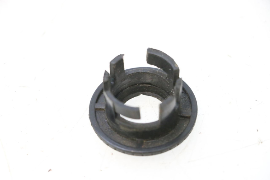 photo de COPERCHIO BLOCCHETTO ACCENSIONE KEEWAY MATRIX RX9 125 (2006 - 2007) - Dettaglio del componente