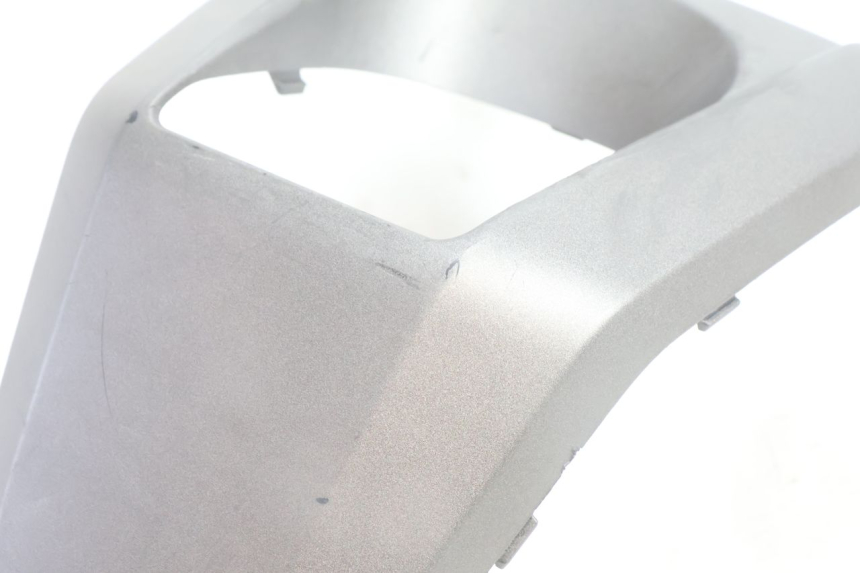 photo de COPERCHIO BLOCCHETTO ACCENSIONE YAMAHA N-MAX NMAX 125 (2021 - 2024) - Zoom sullo stato d'uso