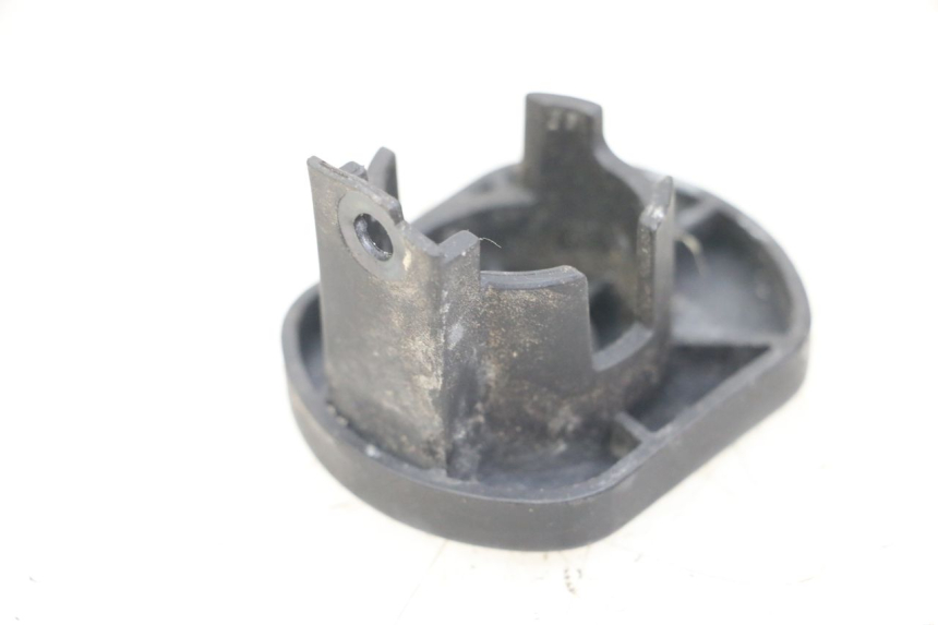 photo de COPERCHIO BLOCCHETTO ACCENSIONE SYM ORBIT 50 (2008 - 2010) - Dettaglio del componente