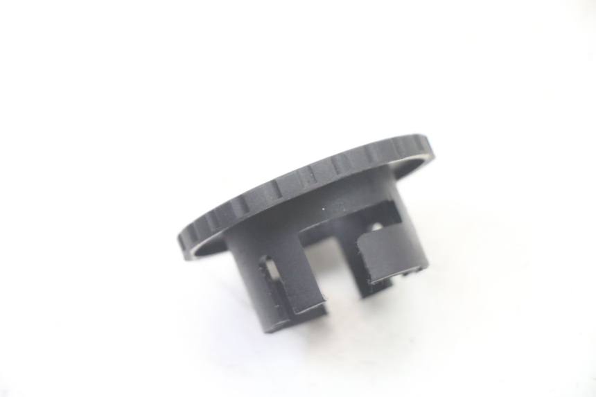 photo de COPERCHIO CHIAVE PEUGEOT TWEET 4T 50 (2023 - 2025) - Dettaglio del componente