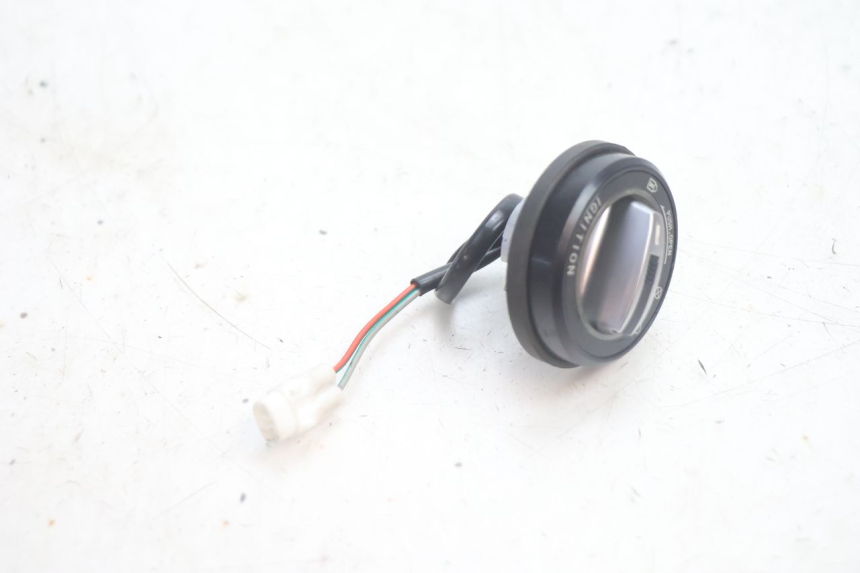 photo de COPERCHIO BLOCCHETTO ACCENSIONE JM MOTORS R-MAX TECH 50 (2024 - 2026) - Altra angolazione