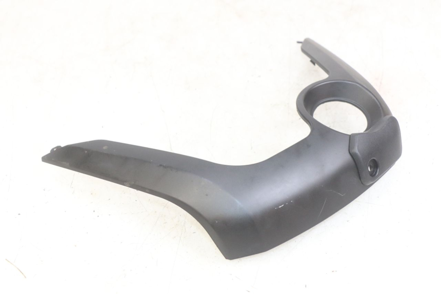 photo de COPERCHIO CHIAVE YAMAHA X-MAX XMAX 125 (2010 - 2013) - Altra angolazione