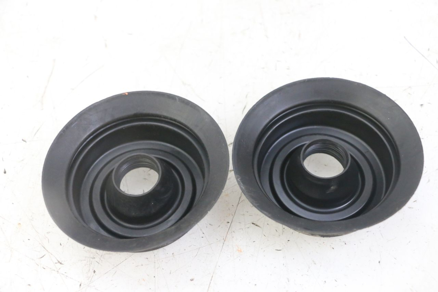 photo de COFANO ANTI-POLVERE FARO YAMAHA XMAX X-MAX 125 (2006 - 2009) - Dettaglio del componente