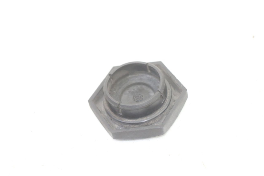 photo de COPRI RUOTA GILERA RUNNER SP 50 (2006 - 2008) - Zoom sullo stato d'uso