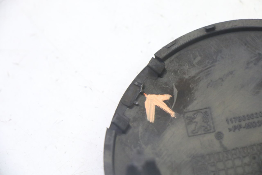 photo de COPRI RUOTA PEUGEOT SATELIS 125 (2013 - 2018) - Altra angolazione