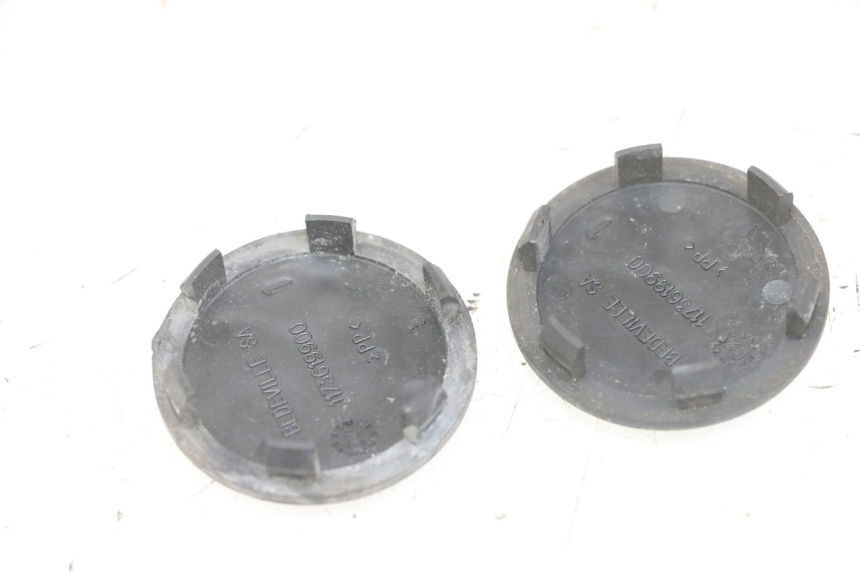 photo de COPRI RUOTA PEUGEOT SPEEDFIGHT 2 LC 50 (2000 - 2009) - Dettaglio del componente