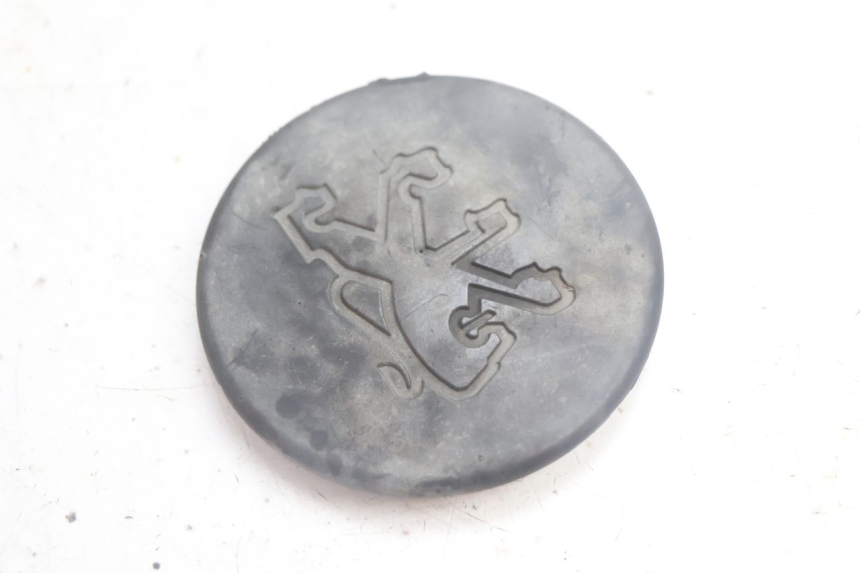 photo de COPRI RUOTA PEUGEOT TREKKER 50 (1995 - 2004) - Dettaglio del componente