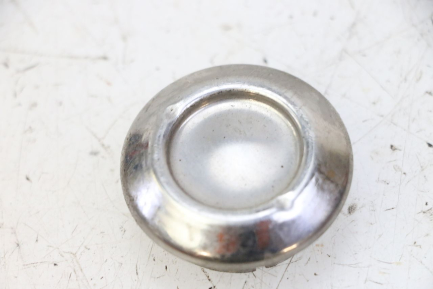 photo de COPRI RUOTA PIAGGIO VESPA PRIMAVERA 2T 50 (2013 - 2018) - Dettaglio del componente