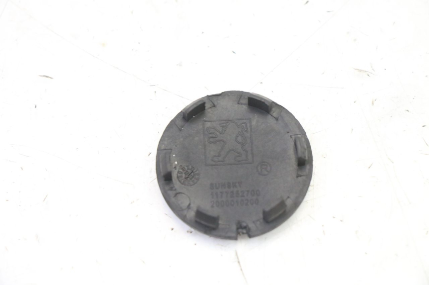 photo de PROTEZIONE RUOTA PEUGEOT VIVACITY NEW 4T 50 (2008 - 2017) - Zoom sullo stato d'uso