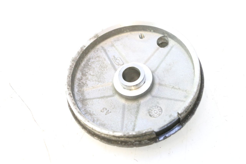 photo de COPERCHIO RUOTA YAMAHA X-MAX XMAX 125 (2010 - 2013) - Zoom sullo stato d'uso