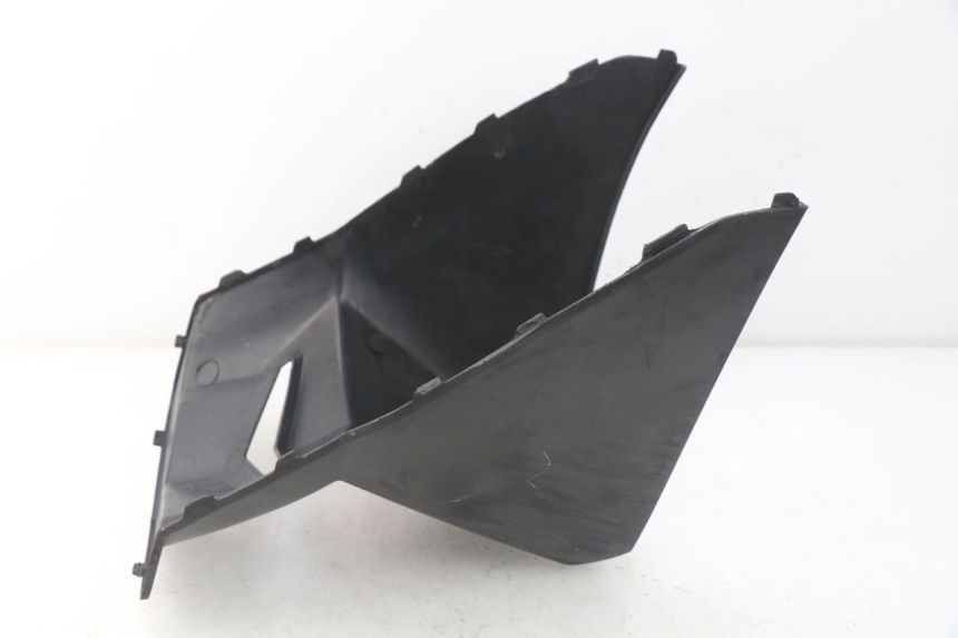 photo de CACHE SOTTO SELLA KYMCO AGILITY 4T 50 (2005 - 2018) - Dettagli dei punti di fissaggio