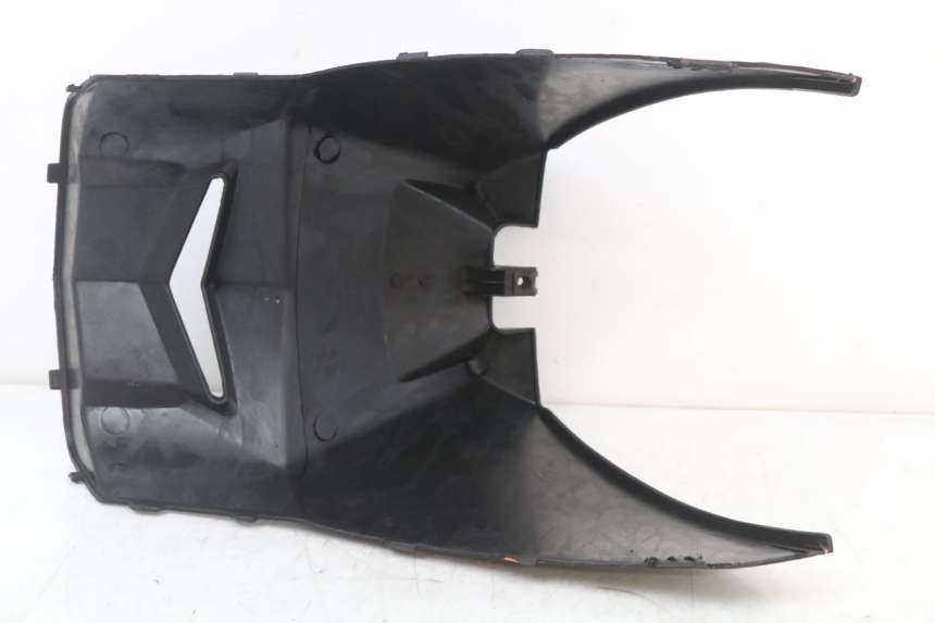 photo de CARENA SOTTO SELLA KYMCO AGILITY CARRY 50 (2011 - 2020) - Primo piano tecnico