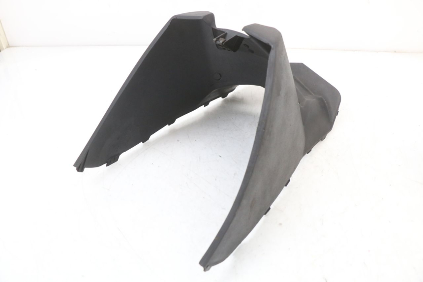 photo de COPERCHIO SOTTO SELLA KYMCO AGILITY FR 2T 50 (2012 - 2017) - Altra angolazione