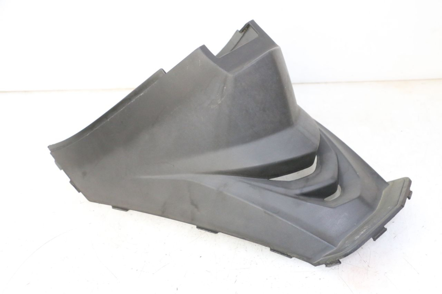 photo de COPERCHIO SOTTO SELLA KYMCO AGILITY NAKED RENOUVO 2T 50 (2011 - 2018) - Altra angolazione