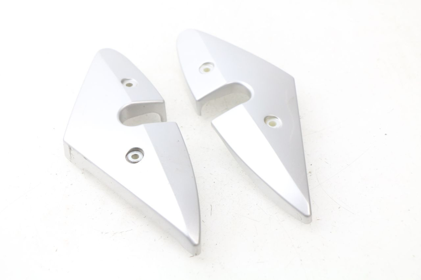 photo de COPERCHIO SOTTO SELLA HYOSUNG AQUILA GV 125 (2009 - 2016) - Dettaglio del componente