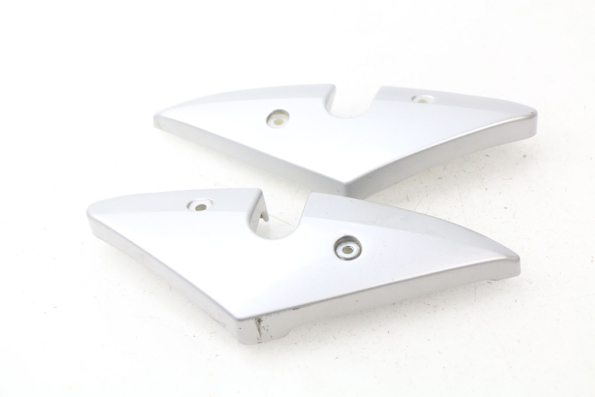 photo de COPERCHIO SOTTO SELLA HYOSUNG AQUILA GV 125 (2009 - 2016) - Altra angolazione