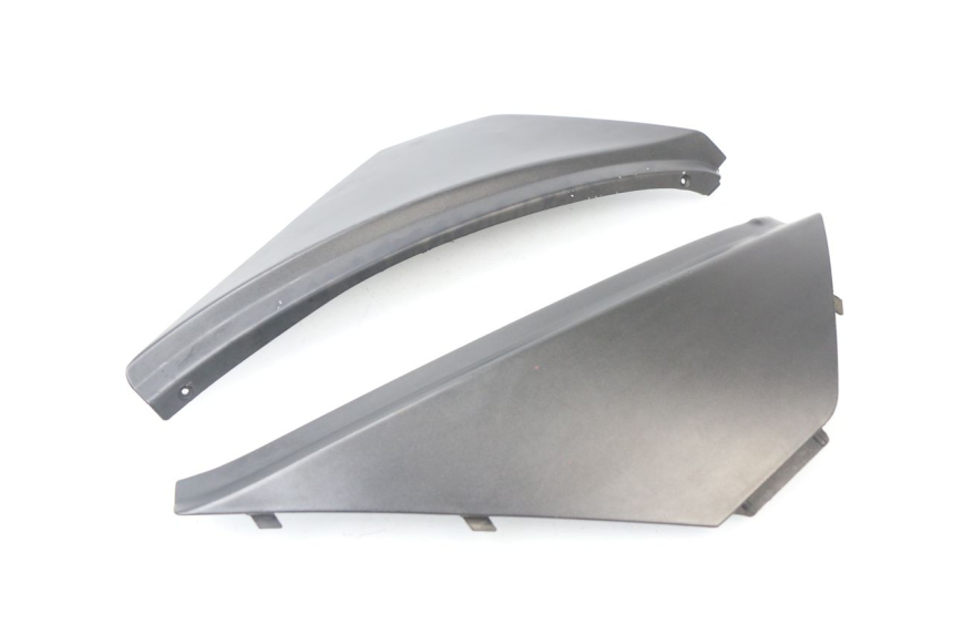 photo de COPERCHIO SOTTO SELLA APRILIA ATLANTIC 125 (2003 - 2009) - Zoom sullo stato d'uso