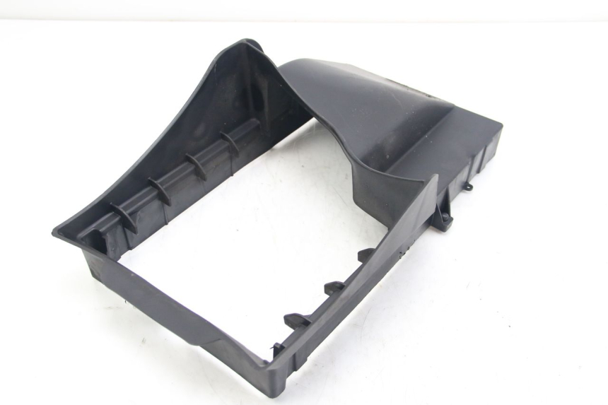 photo de COPERCHIO SOTTO SELLA APRILIA ATLANTIC 500 (2002 - 2003) - Vista d'insieme del prodotto