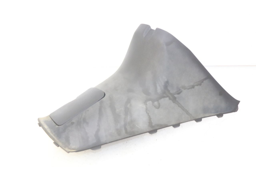 photo de COPERCHIO SOTTO SELLA HONDA BALI EX 100 (1996 - 2000) - Zoom sullo stato d'uso