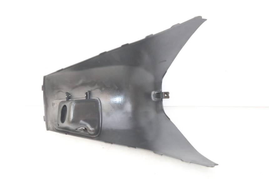 photo de COPERCHIO SOTTO SELLA HONDA BALI EX 100 (1996 - 2000) - Altra angolazione