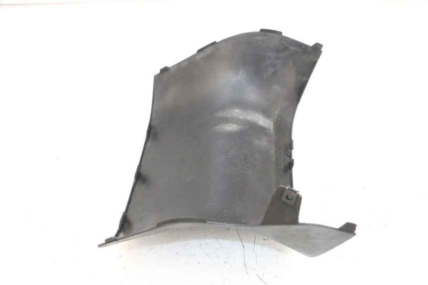 photo de CARENA SOTTO SELLA SUZUKI BURGMAN 650 (2013 - 2020) - Dettaglio del componente