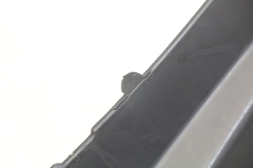 photo de COPERCHIO SOTTO SELLA ORCAL CAVARO 4T 50 (2019 - 2023) - Dettaglio del componente