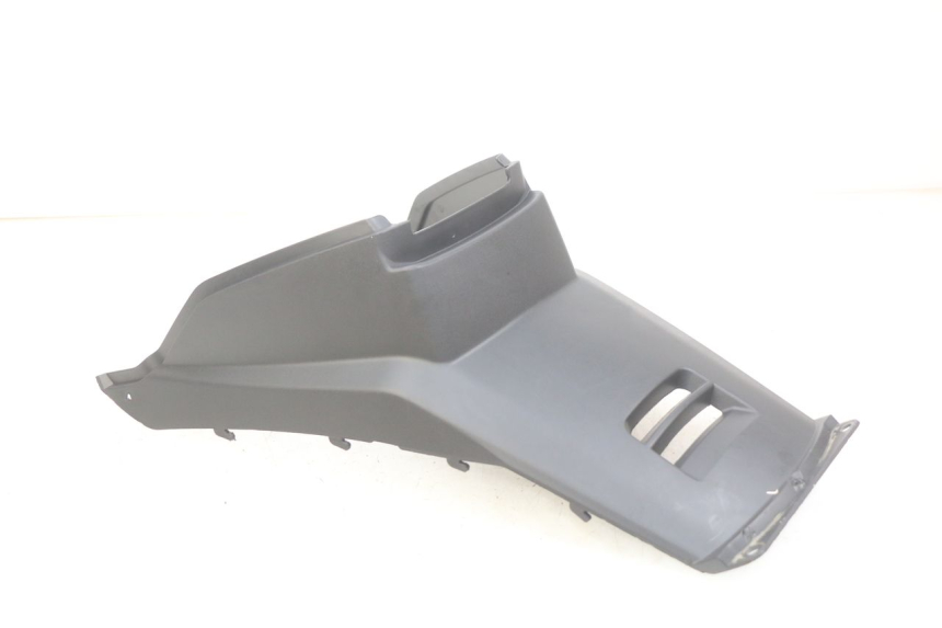 photo de COPERCHIO SOTTO SELLA ORCAL CAVARO 4T 50 (2019 - 2023) - Primo piano tecnico