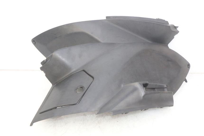 photo de COPERCHIO SOTTO SELLA PEUGEOT CITYSTAR 125 (2011 - 2017) - Marcature e riferimenti originali