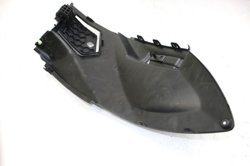 photo de COPERCHIO SOTTO SELLA PEUGEOT CITYSTAR 50 (2013 - 2017) - Stato della superficie e materiale