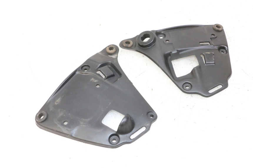 photo de CARENA SOTTO SELLA APRILIA CLASSIC 125 (1995 - 2001) - Zoom sullo stato d'uso