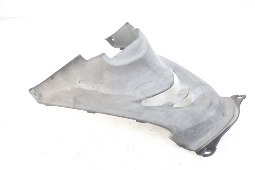 photo de COPERCHIO SOTTO SELLA YAMAHA CYGNUS X 125 (2004 - 2007) - Altra angolazione