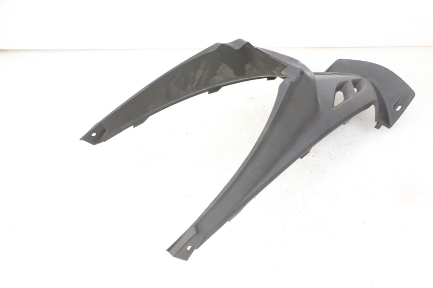 photo de COPERCHIO SOTTO SELLA YAMAHA CYGNUS X INJECTION 125 (2007 - 2013) - Altra angolazione