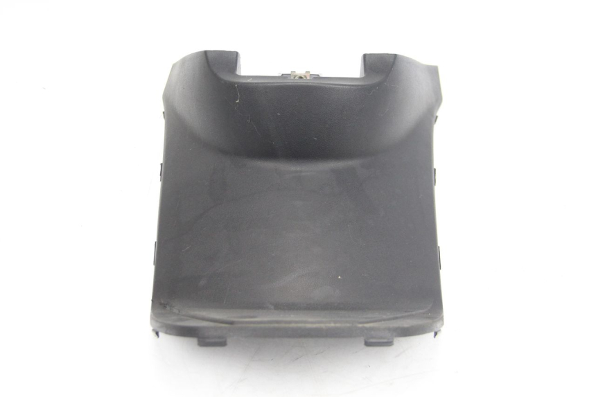 photo de COPERCHIO SOTTO SELLA KYMCO DINK 4T 50 (2007 - 2018) - Zoom sullo stato d'uso