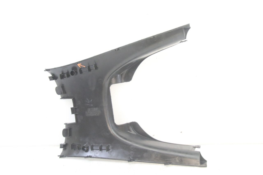 photo de CACHE SOTTO SELLA KYMCO DINK STREET 125 (2009 - 2014) - Dettagli dei punti di fissaggio