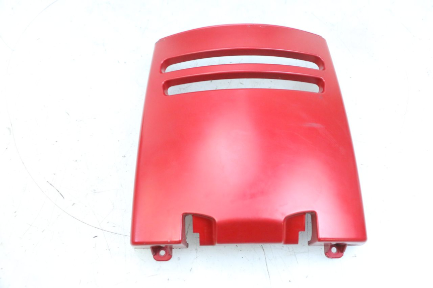 photo de COPERCHIO SOTTO SELLA PEUGEOT DJANGO 4T 50 (2014 - 2019) - Dettagli dei punti di fissaggio