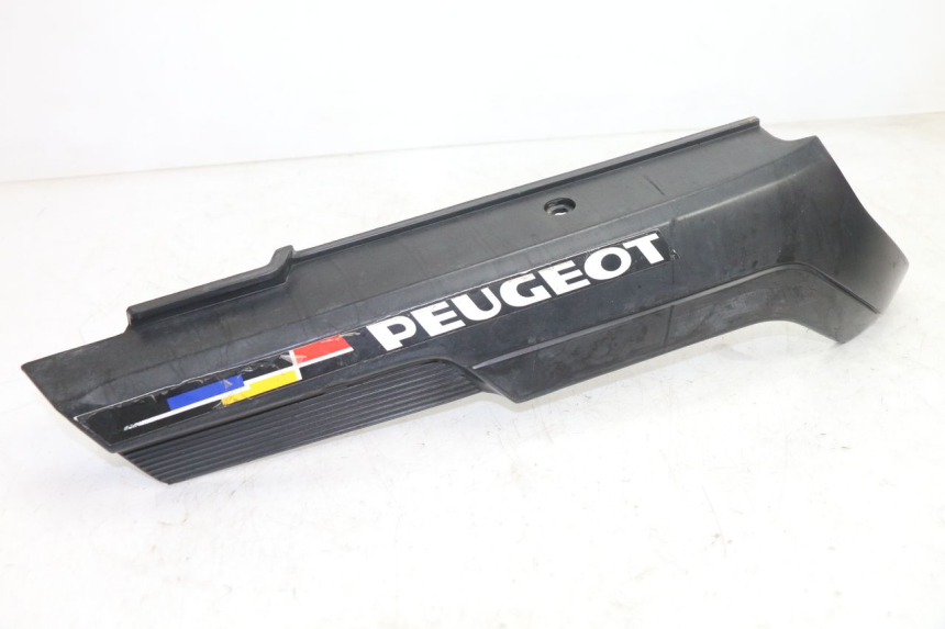 photo de CARENA SOTTO SELLA DESTRA PEUGEOT 103 SPX CLIP 50 (1989 - 1992) - Vista principale