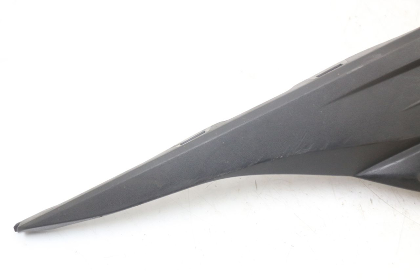 photo de CARENA SOTTO SELLA DESTRA SUZUKI ADDRESS 110 (2015 - 2020) - Zoom sullo stato d'uso